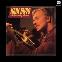 Kari Tapio – Aikaan taysikuun
