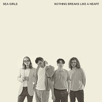 Sea Girls – Nothing Breaks Like A Heart