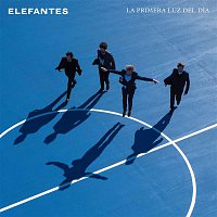 Elefantes – La primera luz del día