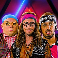 Mcfly & Carlito – La chanson des choses inutiles (feat. Julien Doré)