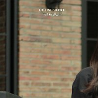 Přední strana obalu CD Hatiku Di Curi