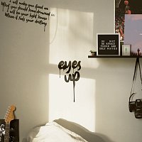 ONE HOUSE – Eyes Up - EP