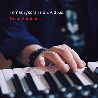 Přední strana obalu CD Good Vibrations (live session)