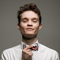 Přední strana obalu CD Салатан