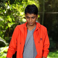 Přední strana obalu CD Lagama Dawasak