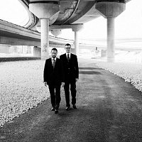 Přední strana obalu CD EMailToThePope