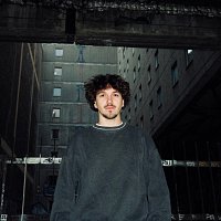Lovis – Tu mir das nicht an