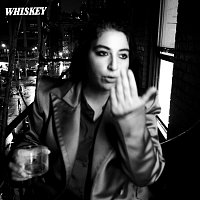 Arooj Aftab – Whiskey
