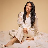 Melody Noel – So Good
