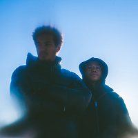 Ys1, Chris Abolade – Glemt