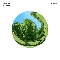 Scarlet Pleasure – Garden