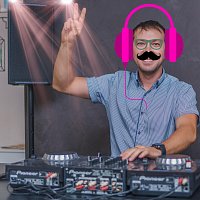 Přední strana obalu CD Bass Fire