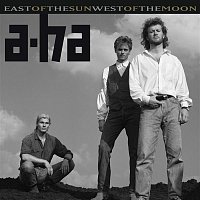 Přední strana obalu CD East Of The Sun, West Of The Moon (Deluxe Edition)