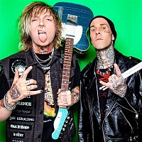 Sueco – SOS (feat. Travis Barker)