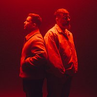 SANTOS, Sido – Geschlossene Augen