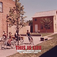 Přední strana obalu CD This Is Life