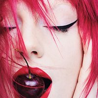 Sophie and the Giants – Bad Friends