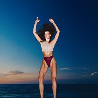 Cami – CIERRO LOS OJOS