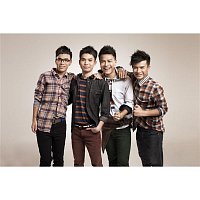C AllStar – Lao Diao Er (Radio Mix)