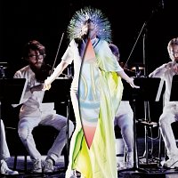 Björk – Vulnicura Strings [The Acoustic Version: Strings, Voice And Viola Organista Only]