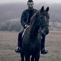 Přední strana obalu CD Забрави (feat. Анелия)