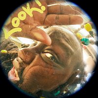Aklesso, WHATUPRG – Look!