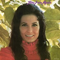 Loretta Lynn – Here I Am Again