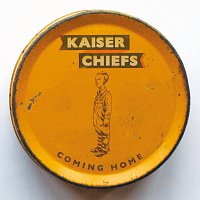 Kaiser Chiefs – Coming Home