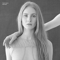 Vera Blue – Mended