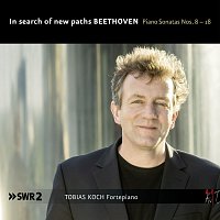 Beethoven: Piano Sonatas Nos. 8-18 "On search of new paths"