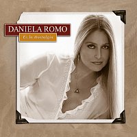 Daniela Romo – Es La Nostalgia