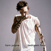 Liam Payne – Bedroom Floor