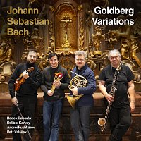Přední strana obalu CD Bach: Goldberg Variations