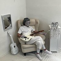 Přední strana obalu CD Dressed in White