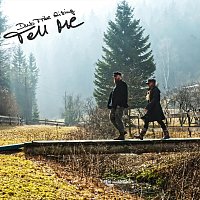 Přední strana obalu CD Tell Me