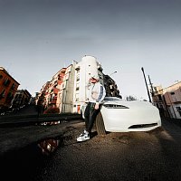 Přední strana obalu CD Lacrime