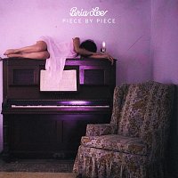 Přední strana obalu CD Piece By Piece