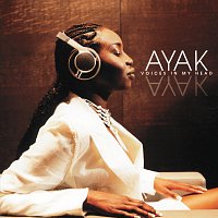 Ayak Thiik – Voices In My Head