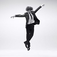 Přední strana obalu CD Between Today and Tomorrow