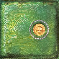 Přední strana obalu CD Billion Dollar Babies (50th Anniversary Deluxe Edition)