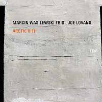 Marcin Wasilewski Trio, Joe Lovano – Arctic Riff
