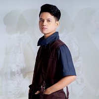 Stevan Pasaribu – Hatiku Di Kakimu