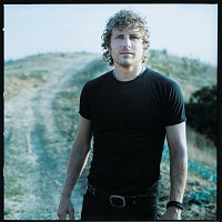 Dierks Bentley – Free And Easy (Down The Road I Go)
