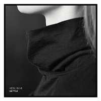 Vera Blue – Settle