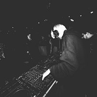 Přední strana obalu CD Countdown