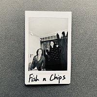 Rae Morris, Soph Aspin – Fish n Chips