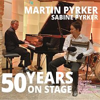 Přední strana obalu CD 50 Years on Stage (Live)