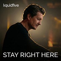 Přední strana obalu CD Stay Right Here