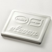 Přední strana obalu CD Eleven