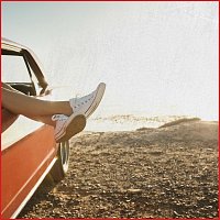 Přední strana obalu CD Chill Vibes & Beats